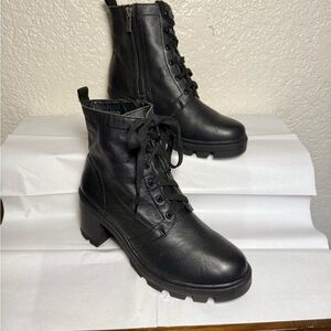 Leather Black Chunky Heel Combat Boots with Side Zipper
Moto Punk Goth
